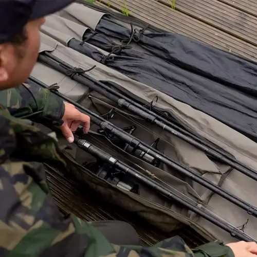 JRC Defender Holdall 12' 3+3 Rod