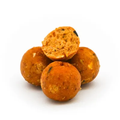 MASSIVE BAITS SPECIAL BOILIES MILKY CREAM 24MM SP029