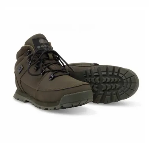 Nash Trail Boots Size 40