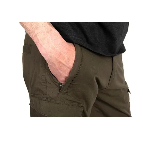 Fox Collection Cargo Shorts Size L