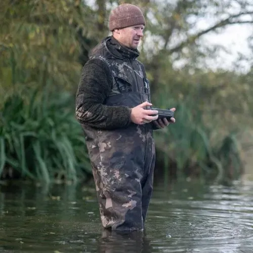 Nash ZT HD Waders Camo Size 45